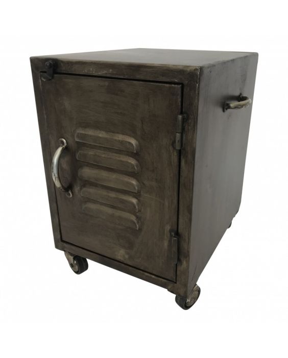Stoere lockerkast als nachtkastje op wielen! dekistenkoning